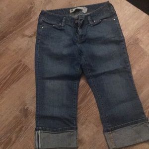 The Gap low rise cropped stretch jeans size 10